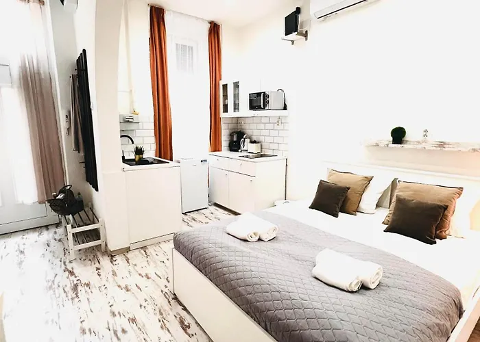 Comfy Luxury With 2 In The Centre Aa Apartament Budapeszt