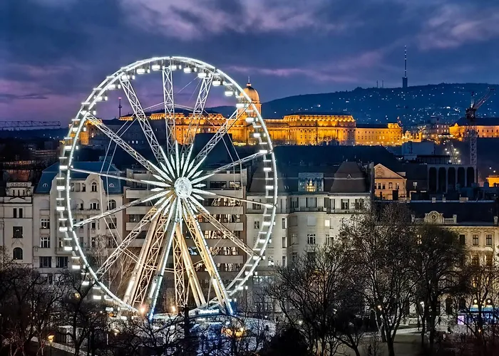 Comfy Luxury With 2 In The Centre Aa Budapeszt